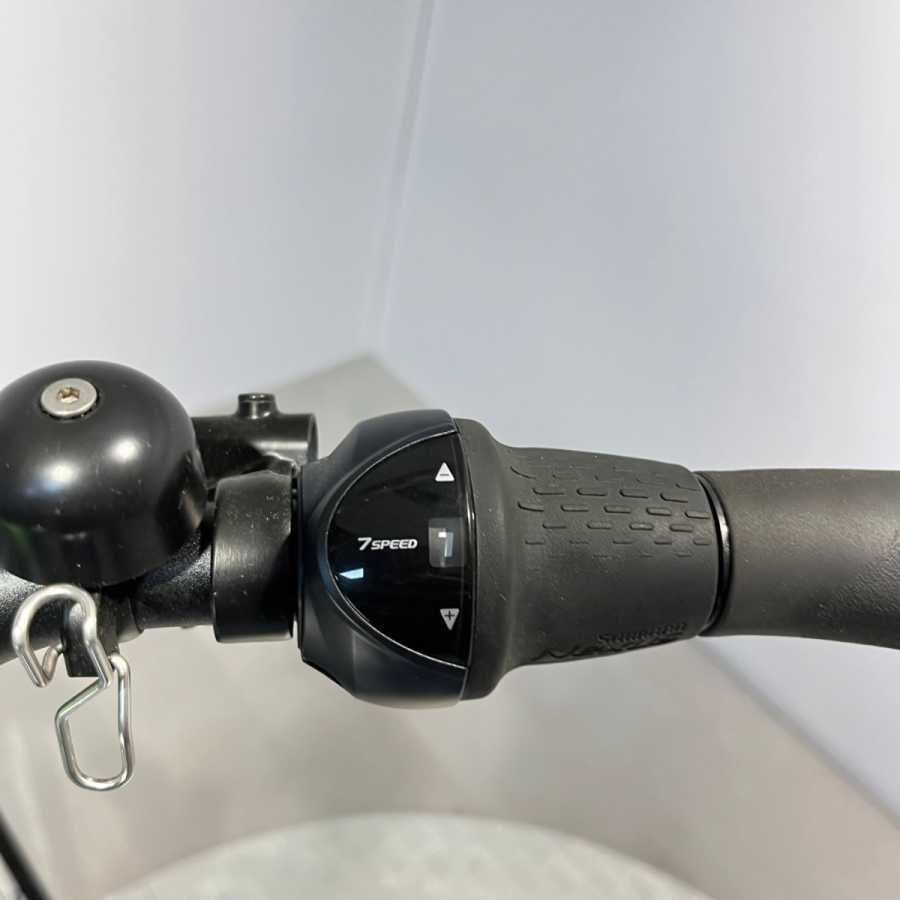 artpic public l 3063358