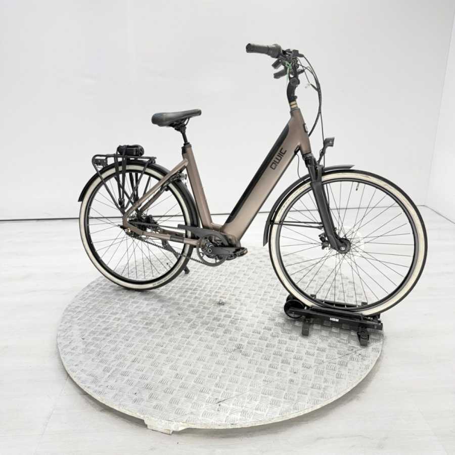 artpic public l 4250210