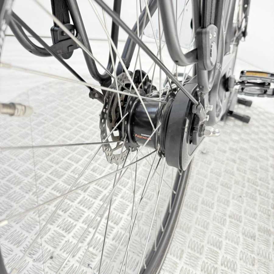 artpic public l 4250220