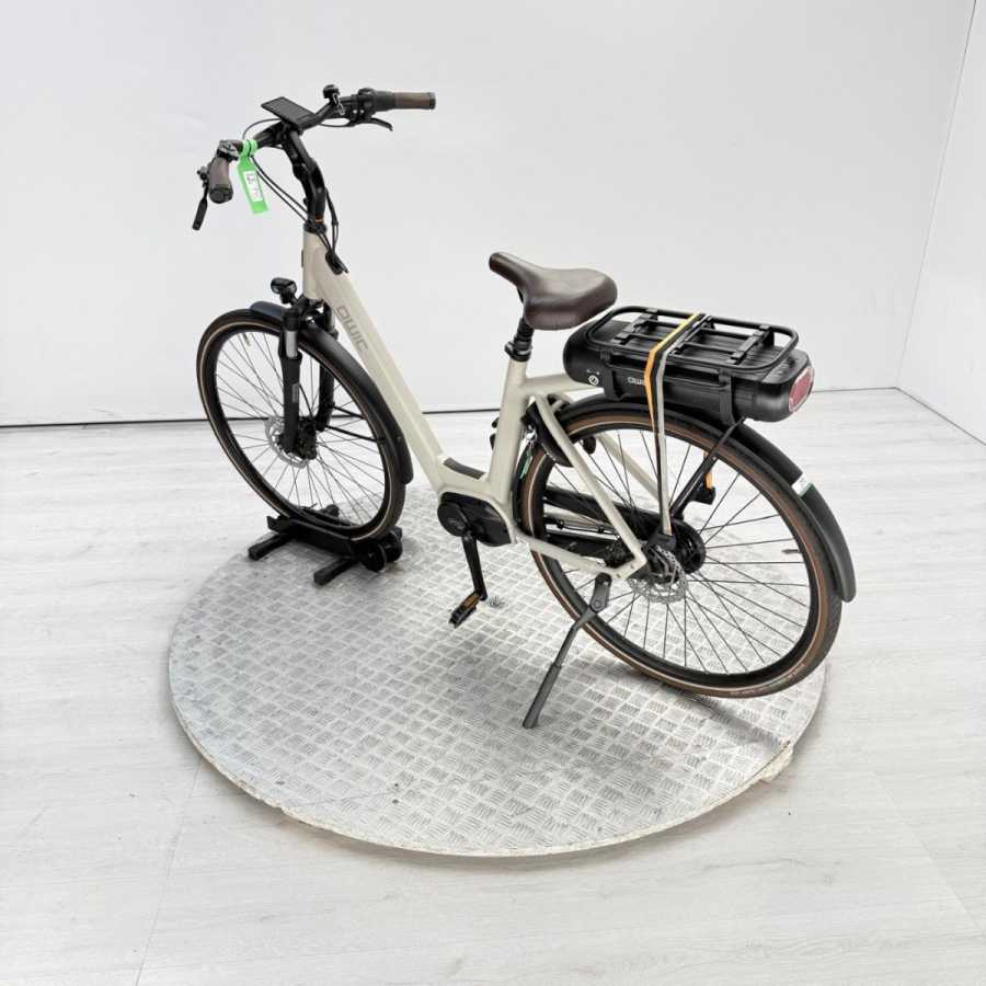 artpic public l 4357058