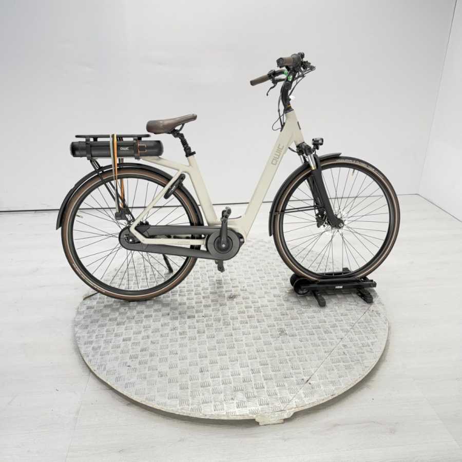 artpic public l 4357054