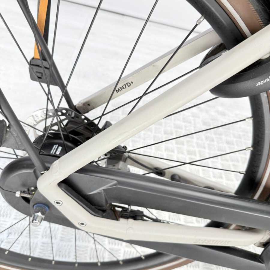 artpic public l 4357046