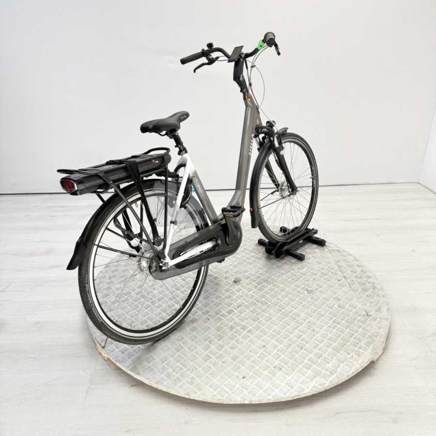 artpic public l 4367548