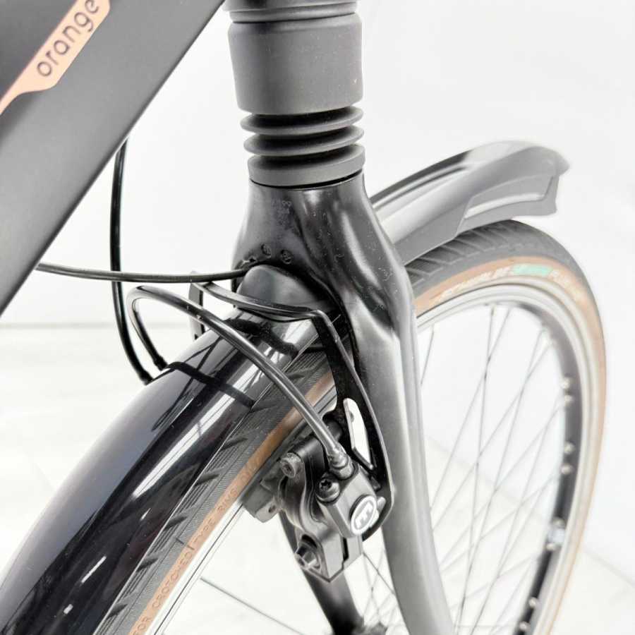 artpic public l 4371454