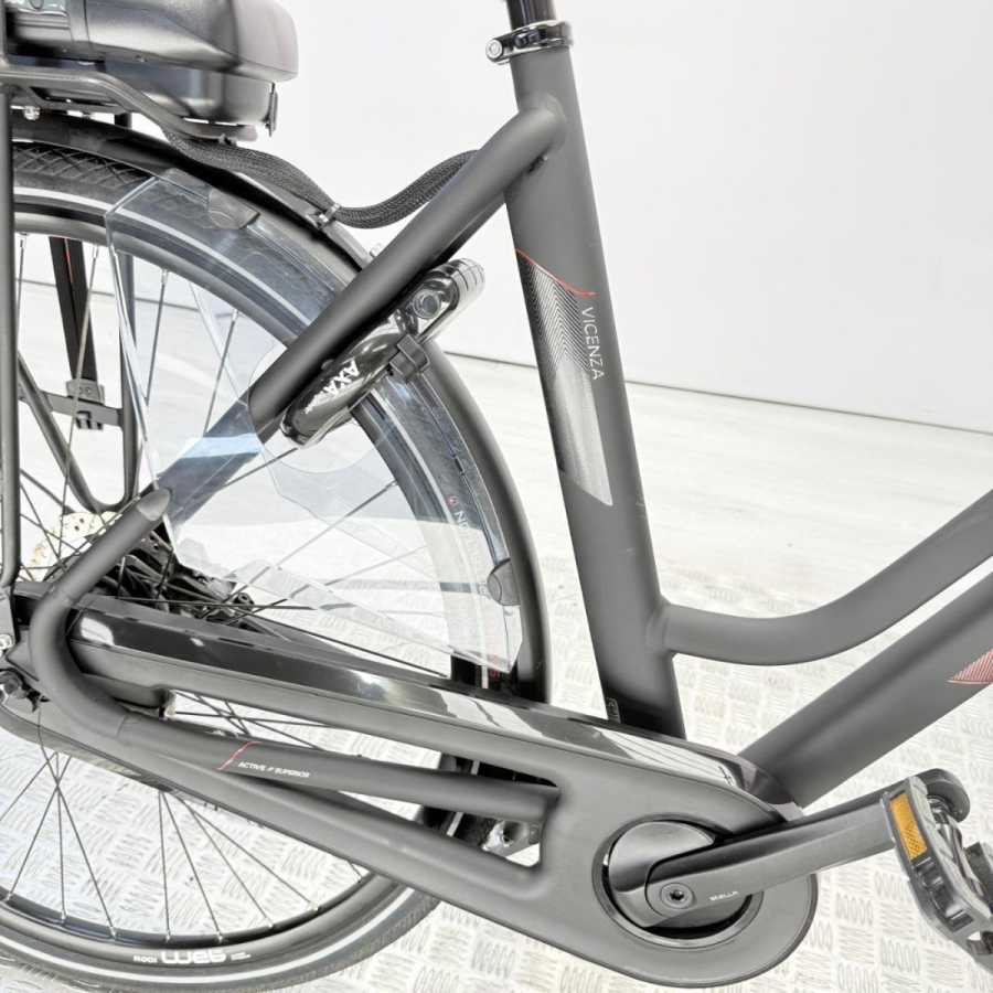 artpic public l 4388326