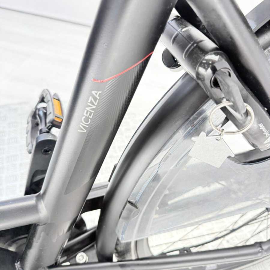 artpic public l 4367460