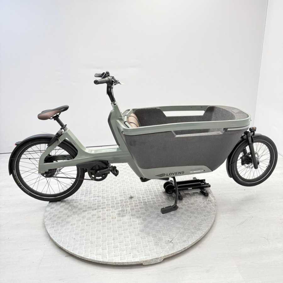 artpic public l 4386020