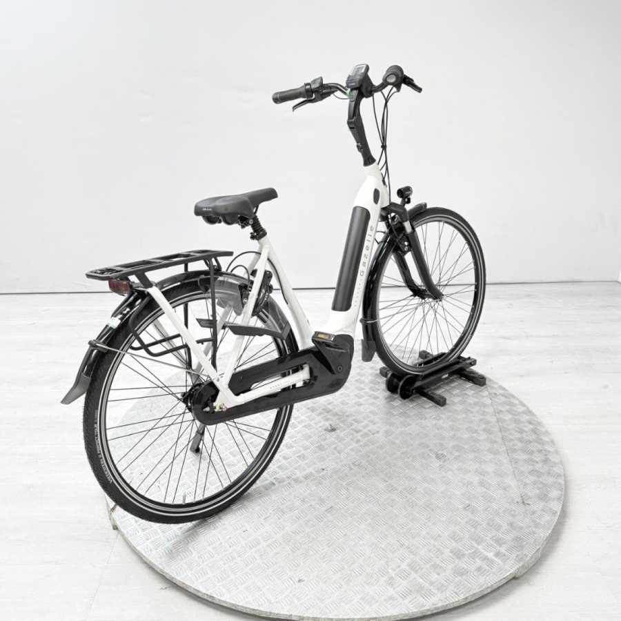 artpic public l 4438110