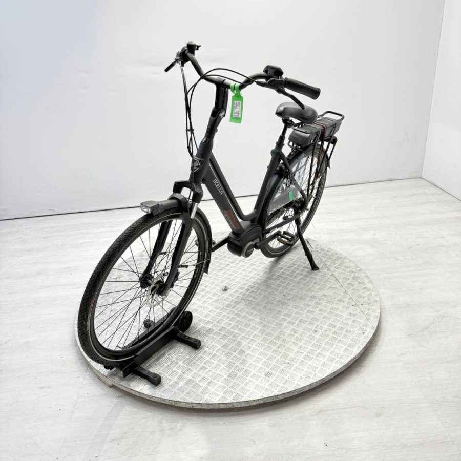 artpic public l 4386112